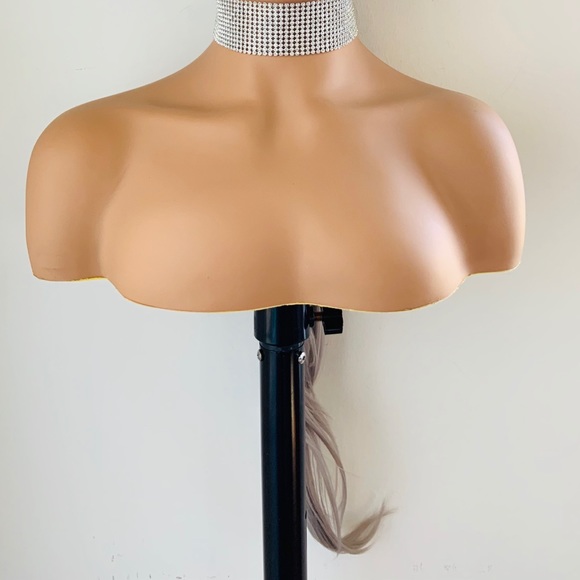 Very Pretty Long Straight Ombre Grey Oval Part Lace Front Wig - Picture 10 of 16